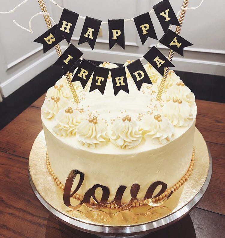 Hà Tăng tự tay làm món quà đặc biệt tặng con gái trong ngày sinh nhật tròn 1 tuổi